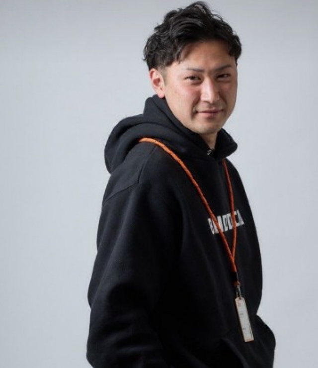 担当鑑定士